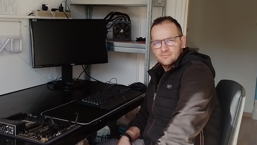Mika - dépannage informatique Boissières